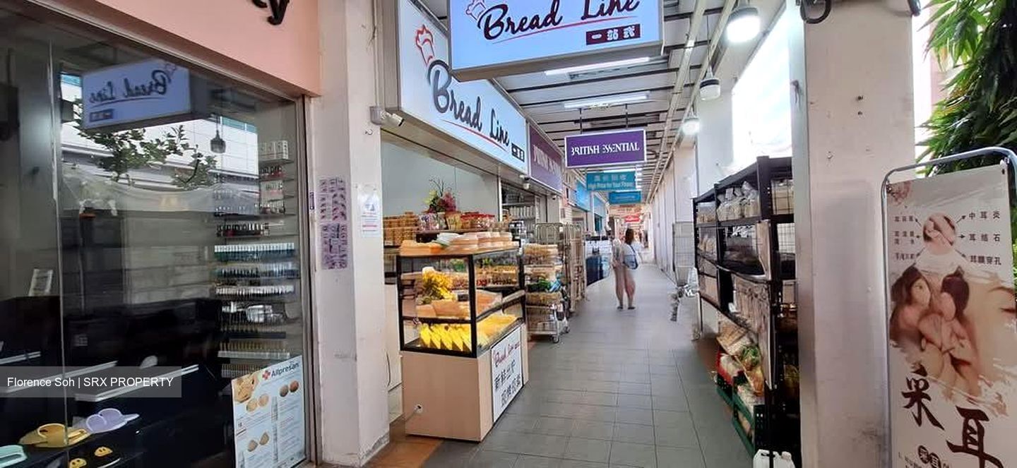 New Upper Changi Road (D16), Shop House #563730561